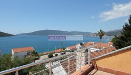 Вилла за 352 560 евро в Кумборе, Черногория