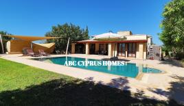 Вилла за 995 000 евро в Пафосе, Кипр