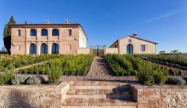 Поместье за 8 975 000 евро в Буонконвенто, Италия