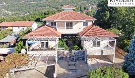 Дом за 395 600 евро в Херцег-Нови, Черногория