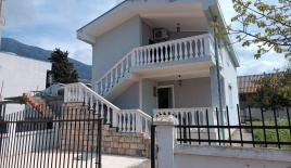 Дом за 275 000 евро в Добра Воде, Черногория