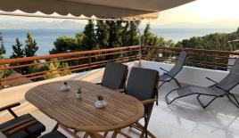 Квартира за 340 000 евро в Лутраки, Греция