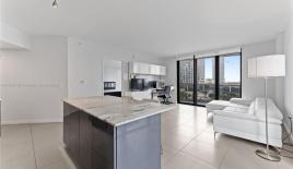 Квартира за 494 248 евро в Майами, США