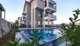 Вилла за 875 000 евро в Серике, Турция