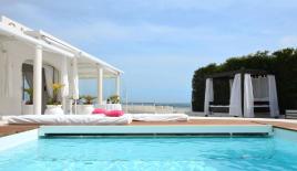 Вилла за 23 000 евро за неделю в Антибе, Франция