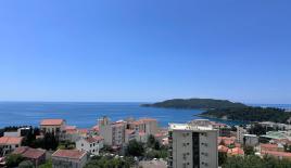 Квартира за 220 000 евро в Будве, Черногория