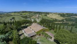 Дом за 1 950 000 евро в Пьенце, Италия