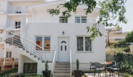 Дом за 300 000 евро в Добра Воде, Черногория