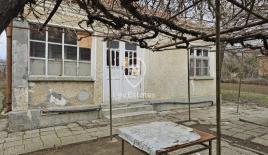 Дом за 85 000 евро в Гюлёвце, Болгария