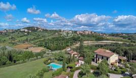 Дом за 2 250 000 евро в Сан-Джиминьяно, Италия