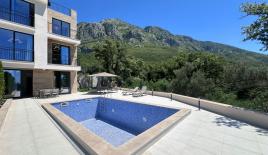 Коттедж за 770 000 евро в Будве, Черногория