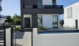 Вилла за 452 000 евро в Алсанджаке, Кипр