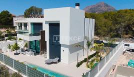 Вилла за 1 150 000 евро в Ла-Нусиа, Испания