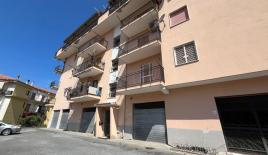 Квартира за 100 000 евро в Скалее, Италия