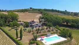Дом за 775 000 евро в Луньяно-ин-Теверине, Италия