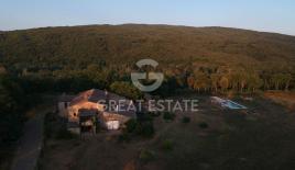 Дом в Италии (цена по запросу)