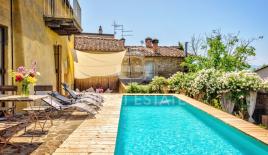 Дом за 1 800 000 евро в Ареццо, Италия