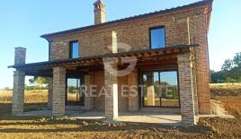 Дом за 645 000 евро в Кастильоне-дель-Лаго, Италия