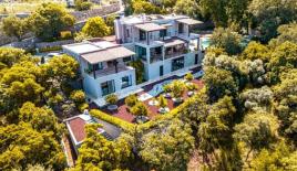 Вилла за 2 850 000 евро в Яликаваке, Турция