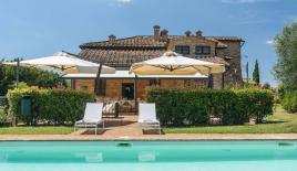 Доходный дом за 1 700 000 евро в Монтальчино, Италия