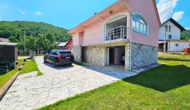 Дом за 220 000 евро в Колашине, Черногория