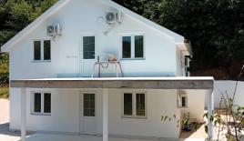 Дом за 140 000 евро в Сутоморе, Черногория