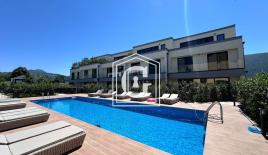 Таунхаус за 350 000 евро в Ластве, Черногория