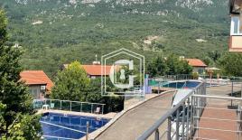 Таунхаус за 230 000 евро в Баре, Черногория