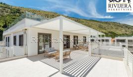 Квартира за 311 406 евро в Игало, Черногория