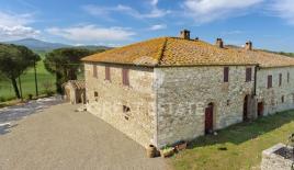 Дом в Италии (цена по запросу)