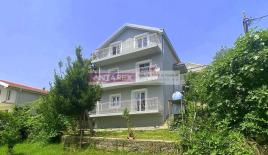 Вилла за 379 000 евро в Херцег-Нови, Черногория