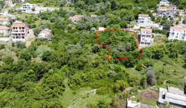 Земля за 597 000 евро в Тивате, Черногория