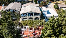 Отель, гостиница за 495 000 евро в Сутоморе, Черногория