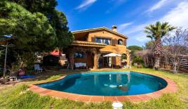 Вилла за 799 000 евро на Льорет-де-Мар, Испания