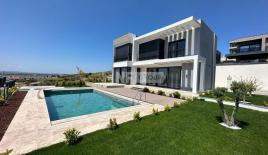 Вилла за 1 325 000 евро в Измире, Турция