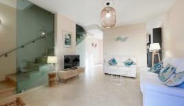 Дом за 595 000 евро в Виареджо, Италия