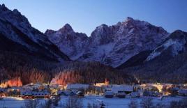 Отель, гостиница за 3 950 000 евро в Краньской Горе, Словения