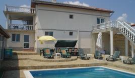 Вилла за 188 000 евро в Близнаци, Болгария