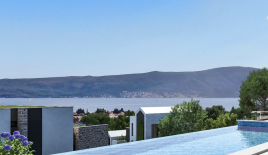 Дом за 767 000 евро в Тивате, Черногория