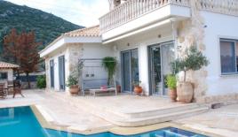 Дом за 2 200 000 евро в Аттике, Греция