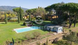 Дом в Италии (цена по запросу)