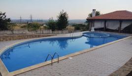 Таунхаус за 131 600 евро в Кошарице, Болгария