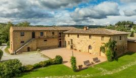 Производство за 4 900 000 евро в Сан-Джиминьяно, Италия