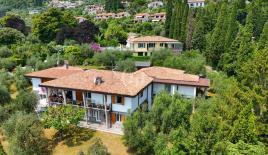 Вилла за 1 950 000 евро у озера Гарда, Италия