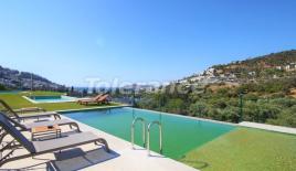 Вилла за 610 000 евро в Яликаваке, Турция