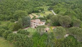 Дом за 750 000 евро в Кортоне, Италия