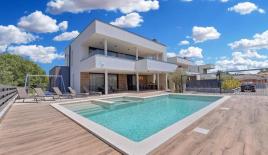 Дом за 1 150 000 евро в Фажане, Хорватия