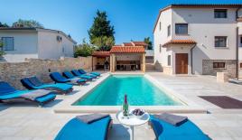 Дом за 1 300 000 евро в Премантуре, Хорватия