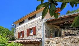 Дом за 520 000 евро в Мотовуне, Хорватия