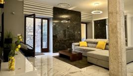 Квартира за 530 000 евро в Порече, Хорватия